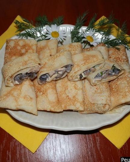 Рецепт блинов с грибами и сыром