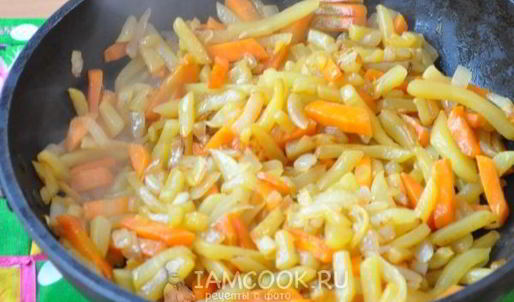 блины с куриной печенью и кабачком