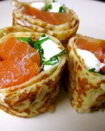 Блины с семгой и сливочным сыром