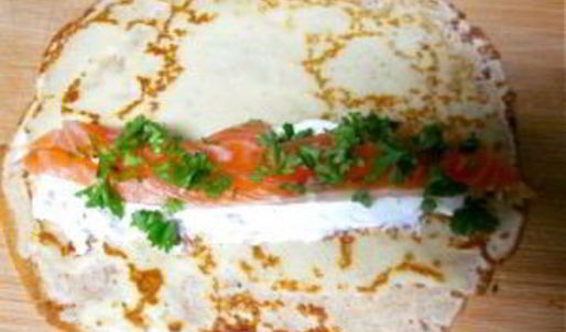 блины с семгой и сливочным сыром