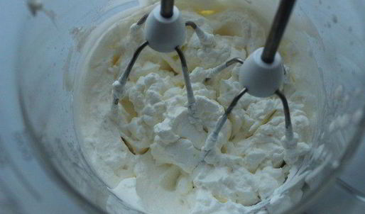 дрожжевые блины на топленом молоке