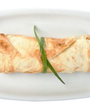 Гречневые блины с яйцами, ветчиной и грюйером