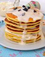 Творожные панкейки с черносливом