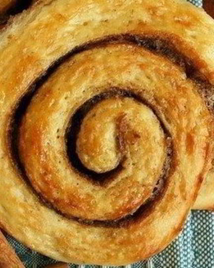Рецепт аппетитных сдобных булочек с корицей
