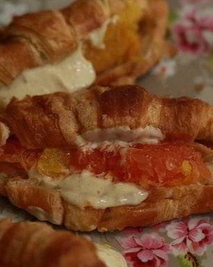 Ароматные цитрусовые круассаны