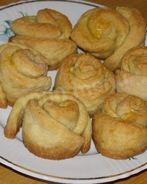 Булочки Розочки из теста с сахаром