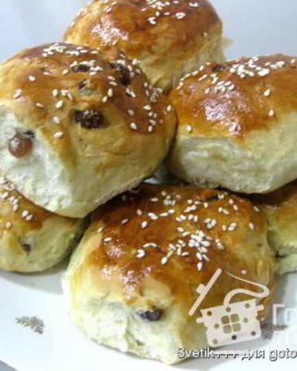 Рецепт булочек с изюмом