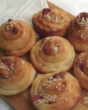 Булочки-улитки с беконом