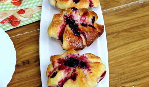 булочки ягодные фонтанчики