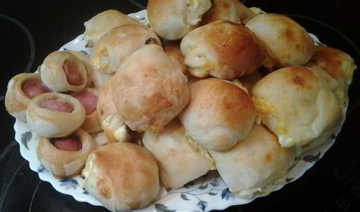 кефирные булочки с брынзой