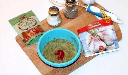 хрустящие булочки с яйцом и крабовыми палочками