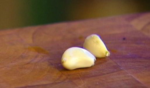 круассаны с ветчиной, сыром и помидорами