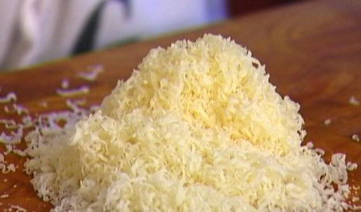 круассаны с ветчиной, сыром и помидорами