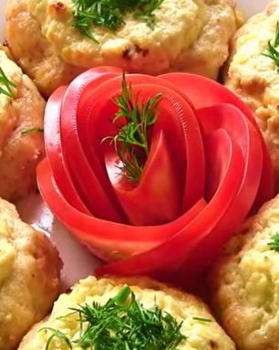 Мясные ватрушки с творогом