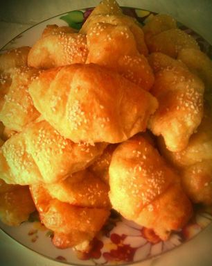 Очень сырные булочки-рулетики