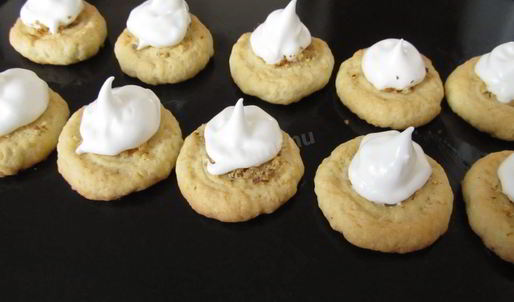 птифуры ватрушки с белковым кремом