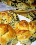 Творожные булочки Маковые узелки