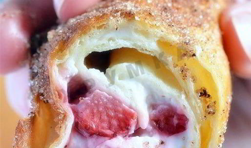 клубничный чизкейк в лаваше с творогом