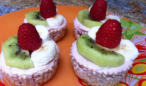 клубничные чизкейки