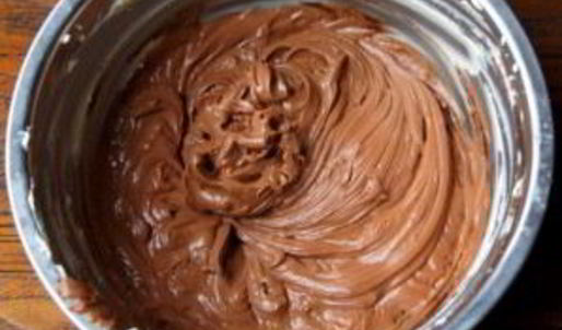 шоколадный чизкейк с вишней