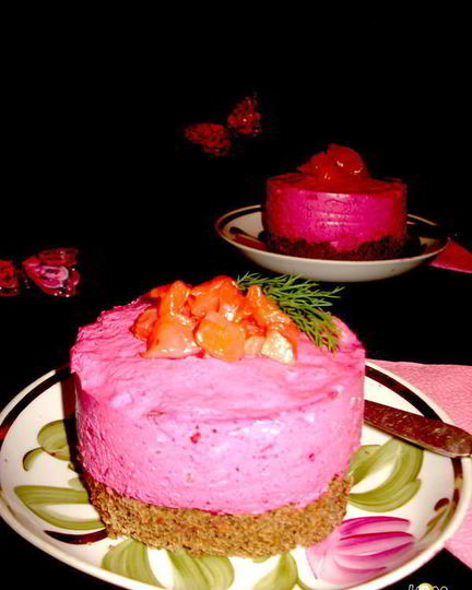 Рецепт свекольного чизкейка с форелью