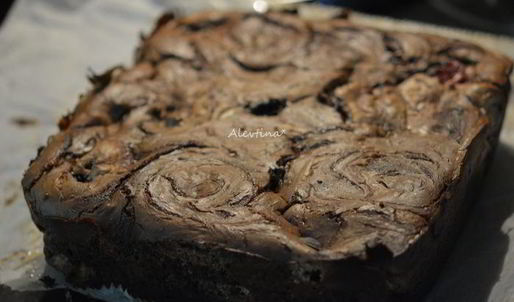 ягодный брауни чизкейк