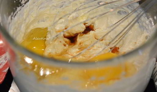 ягодный брауни чизкейк