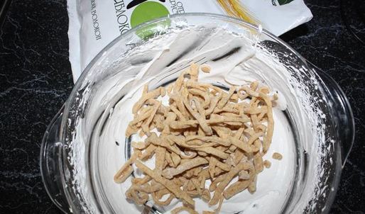 десерт хворост под снегом