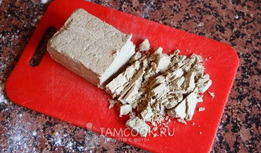 апельсиновый кекс с халвой в мультиварке