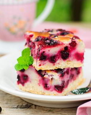 Йогуртовый кекс с черникой