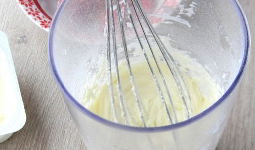 капкейки с малиновым кремом