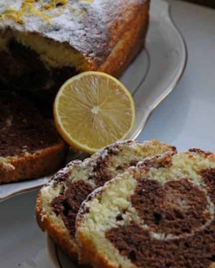 Рецепт кекса на йогурте с шоколадом и лимонным курдом