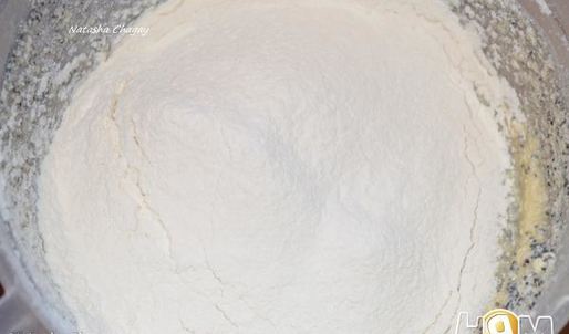 кекс на молоке маковка