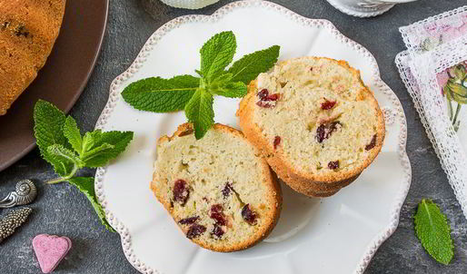 кекс на шампанском с сушеной клюквой