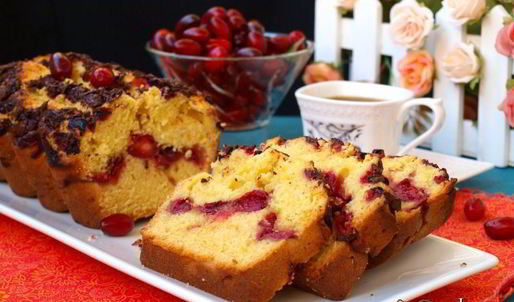 кекс с кизилом на сгущенке