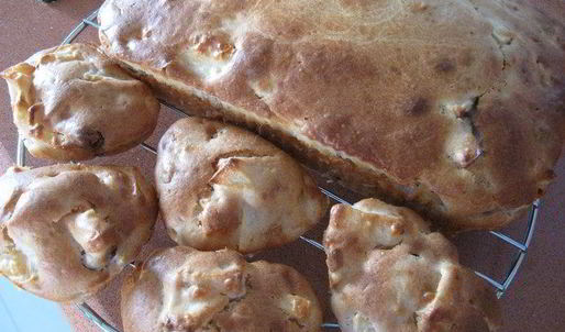 кексы на фруктовом йогурте с яблоком и клюквой