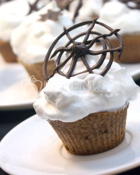 Кексы с паутинкой