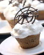 Кексы с паутинкой