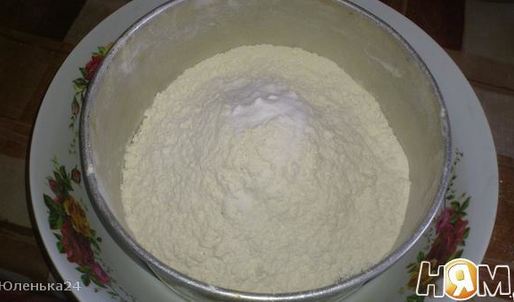 шоколадный кекс с красной смородиной и цикорием