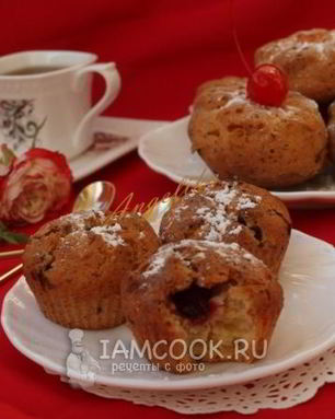 Творожные кексы с ежевикой в силиконовых формочках