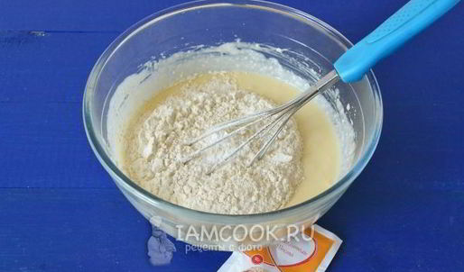 творожные кексы с изюмом