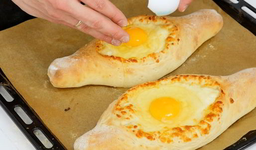 аджарские хачапури по-батумски