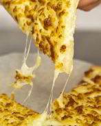 Хачапури с сыром сулугуни