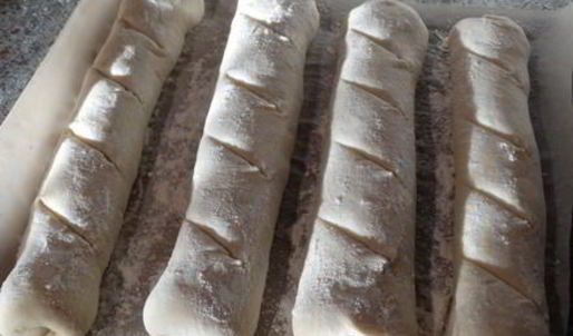 багеты с ароматным маслом