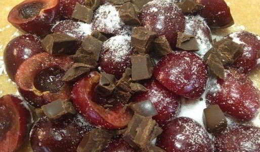 галеты с черешней и горьким шоколадом