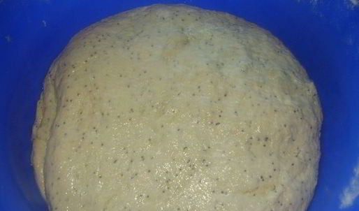 хлеб монж с зернышками мака