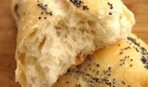 хлеб с белым изюмом