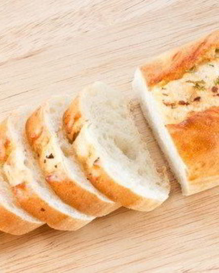 Рецепт постного хлеба из спельтовой муки с розмарином и зеленым перцем