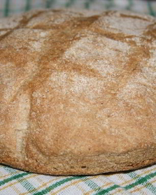 Простой домашний хлеб с цельнозерновой мукой