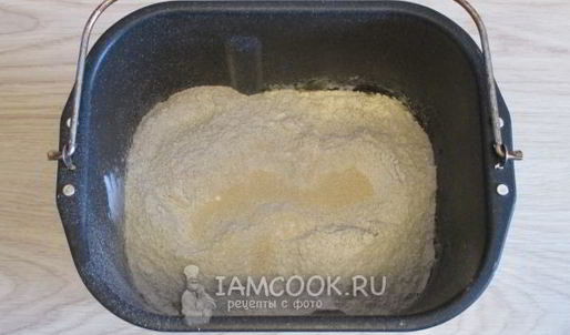 пшенично-ржаной хлеб с кофе